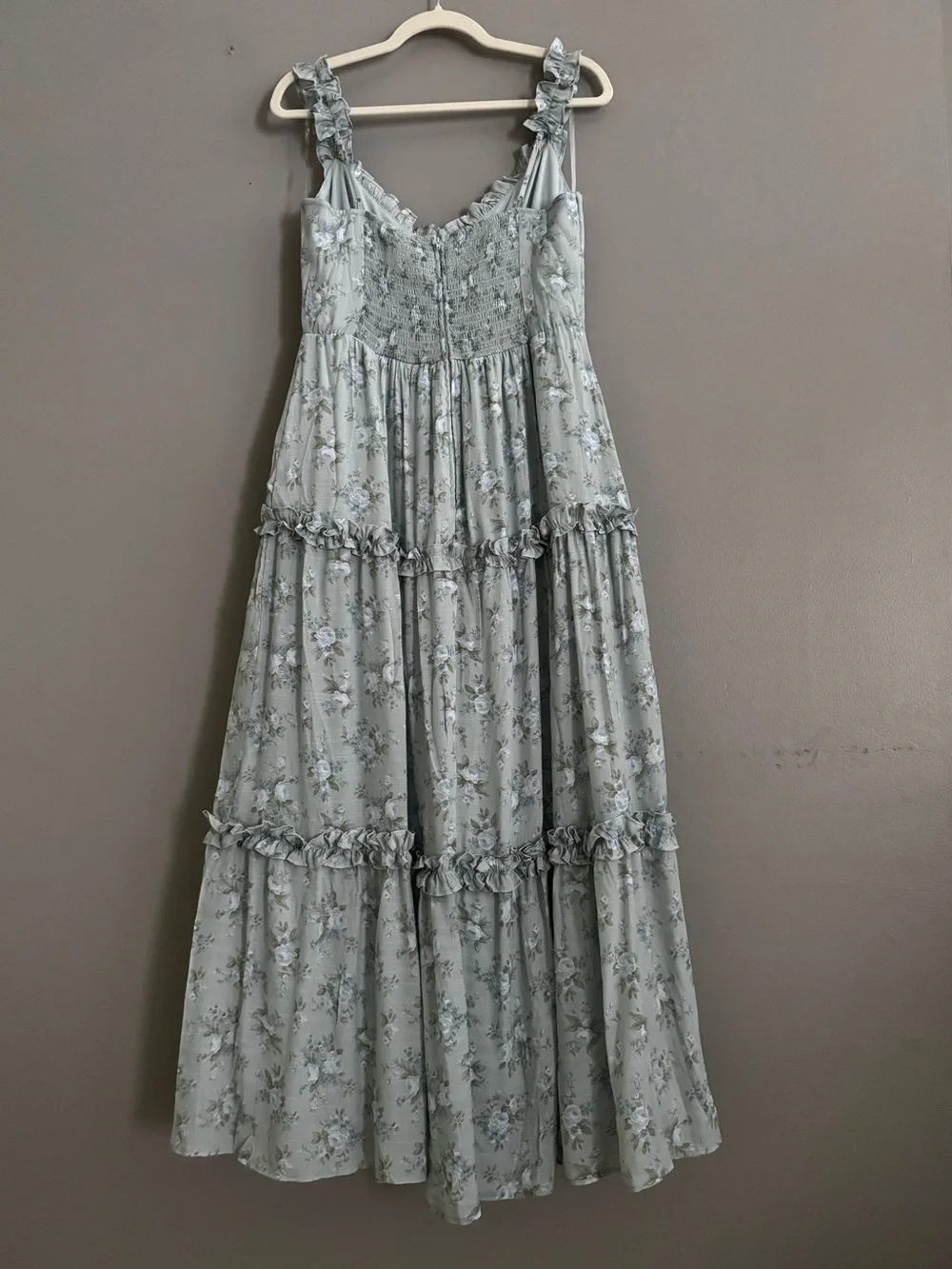 NWT Altar’d State Angelle textured Floral Tiered Maxi Dress - Picture 3 of 11